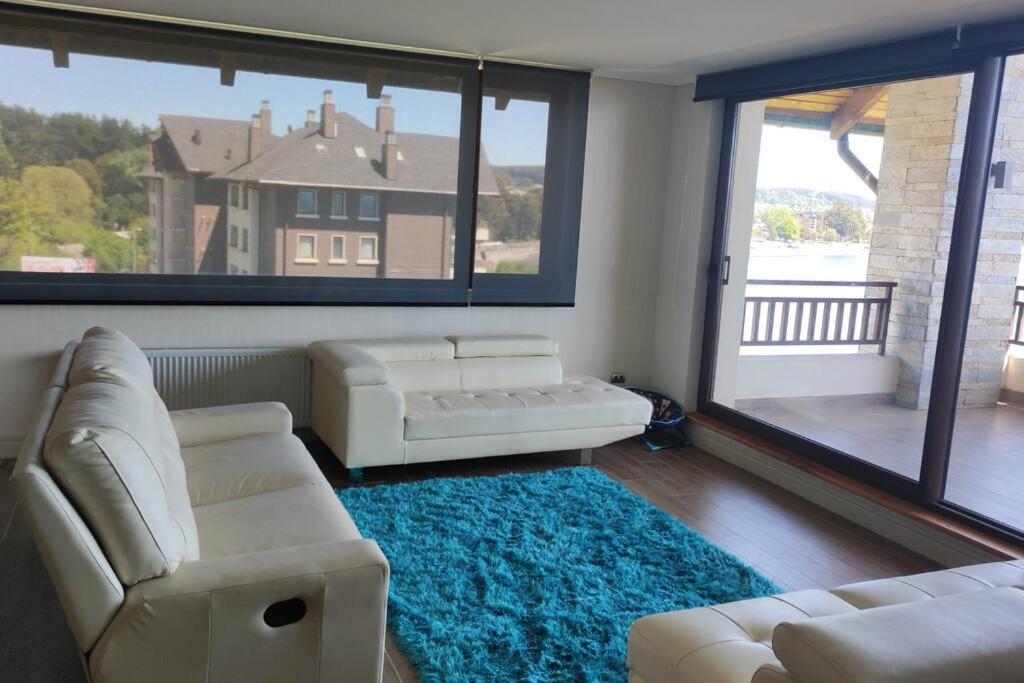 Penthouse En Primera Linea Del Villarica Apartamento *