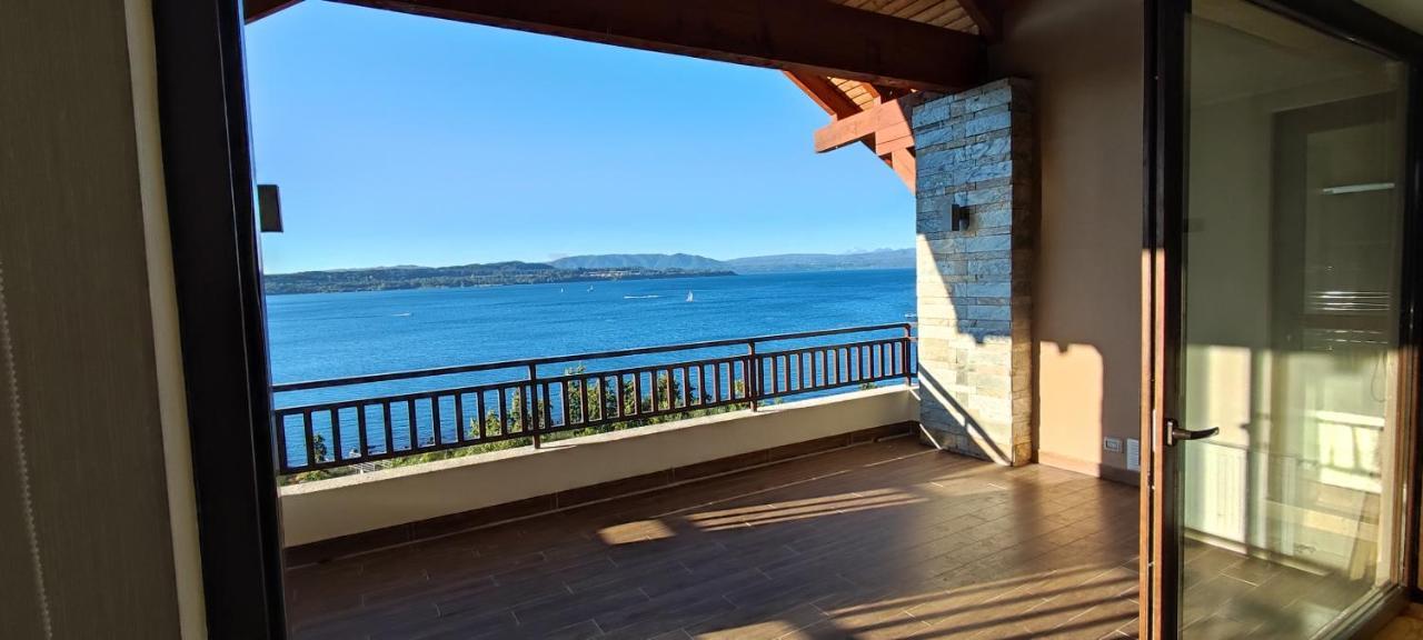 Penthouse En Primera Linea Del Villarica Apartamento
