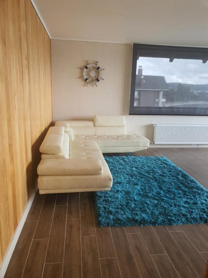 Apartamento Penthouse En Primera Linea Del Villarica *